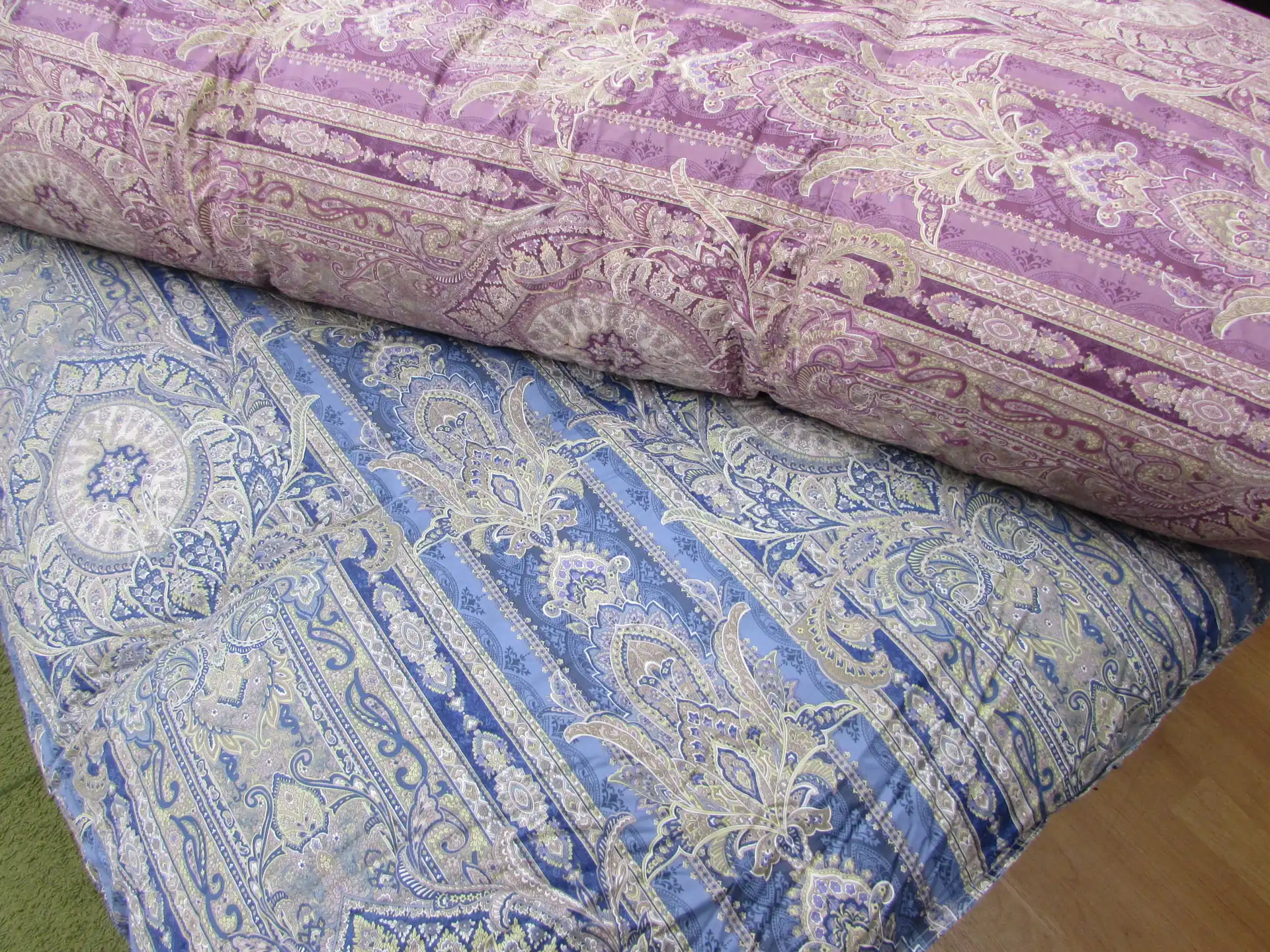 羽根ふとん２色-1