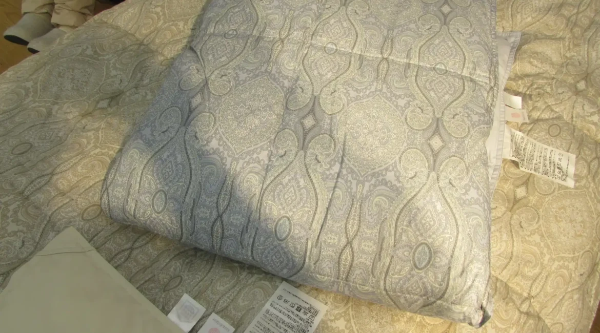 羽毛の肌掛けふとん