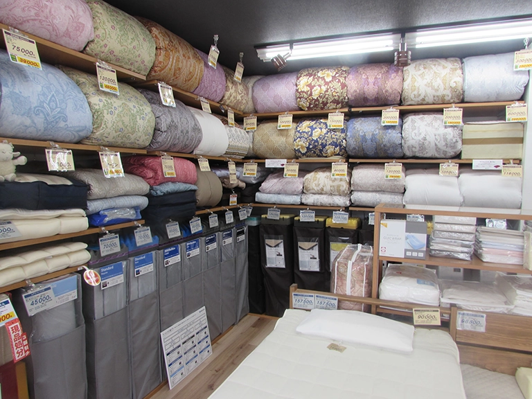 スリープライフみわ店内