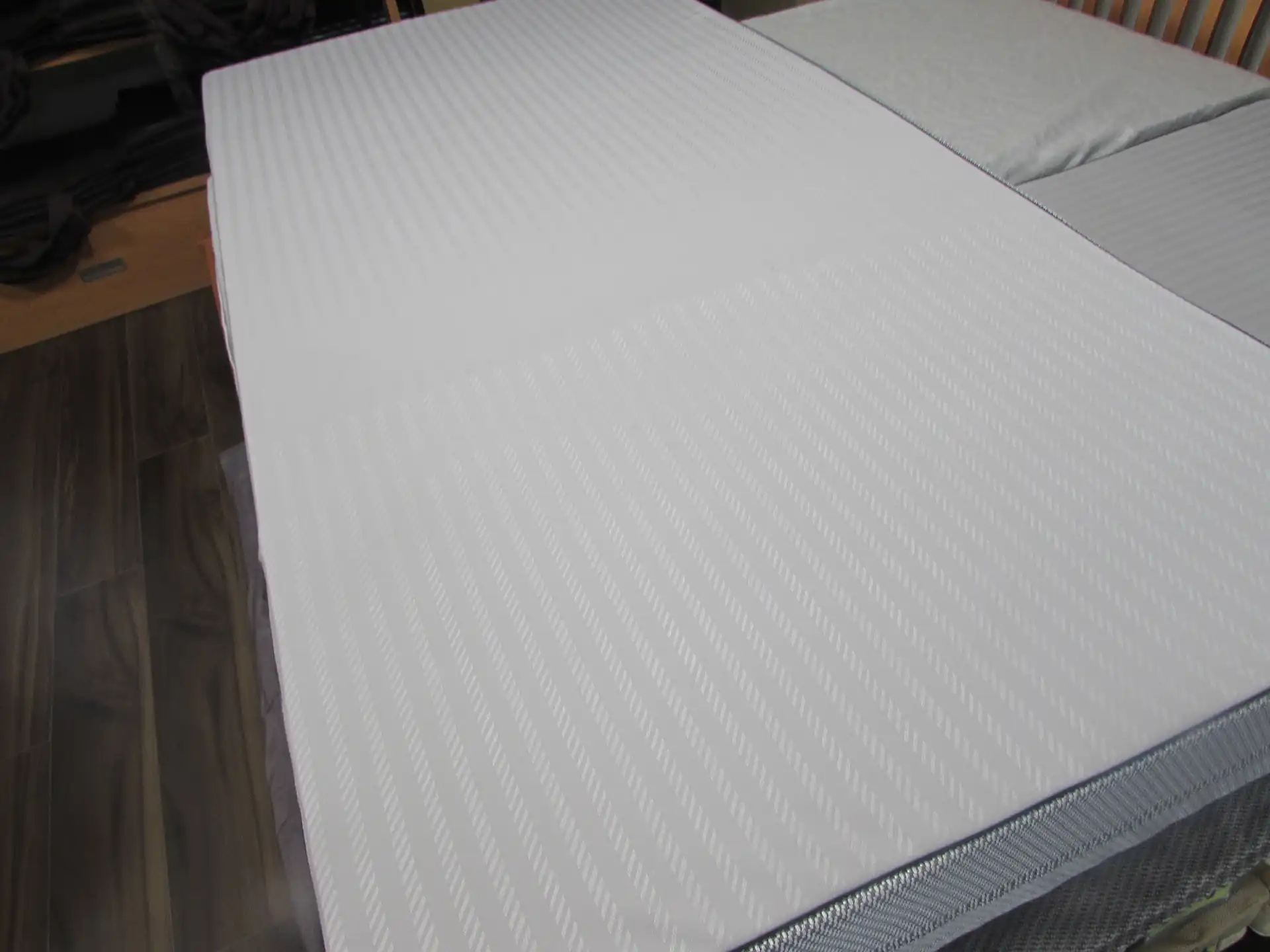 オーダーメイドマットレス納品