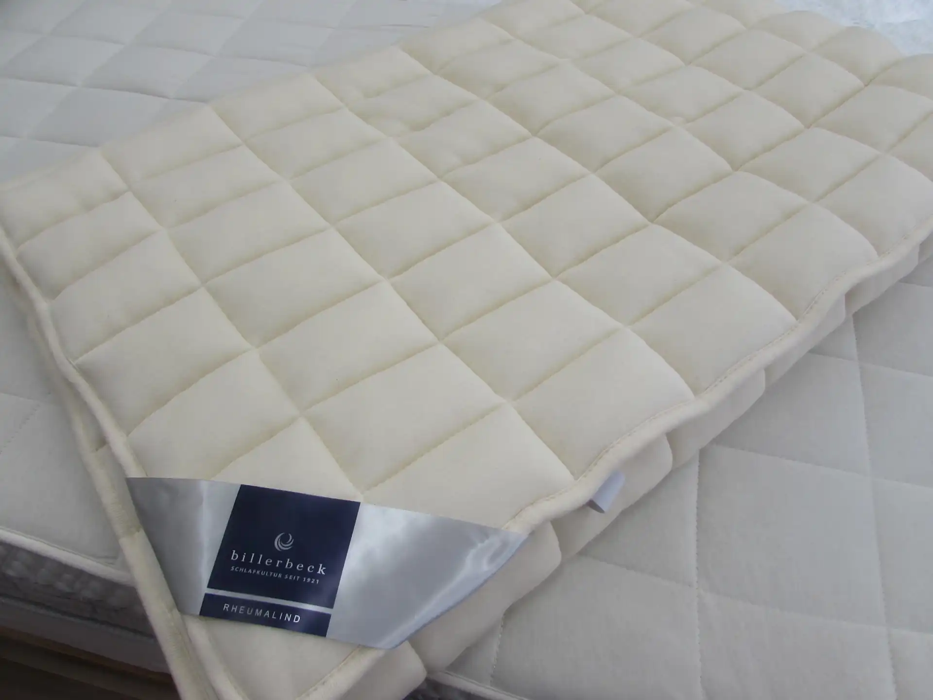 ビラベックウールパット