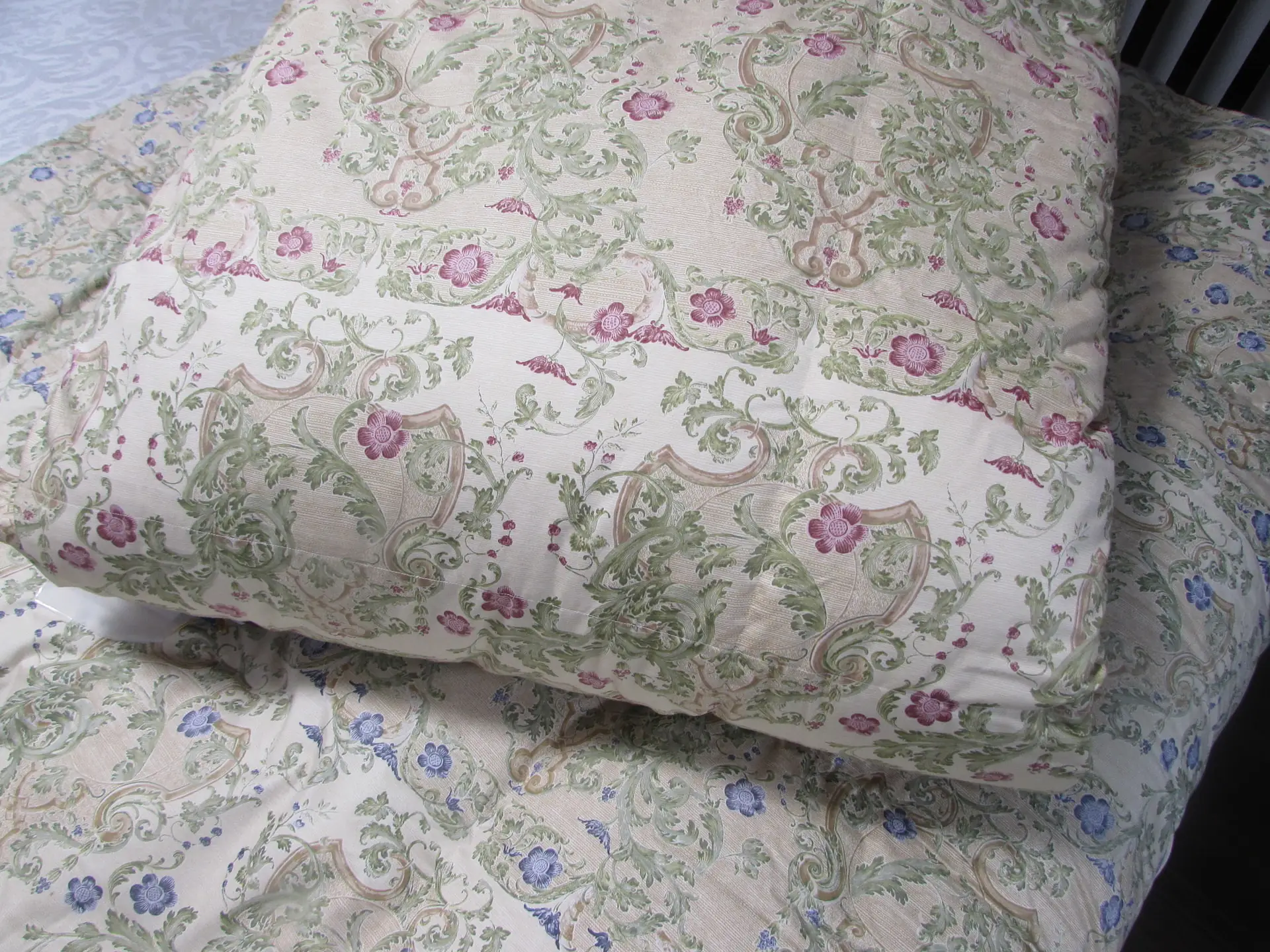 羽根ふとん花柄