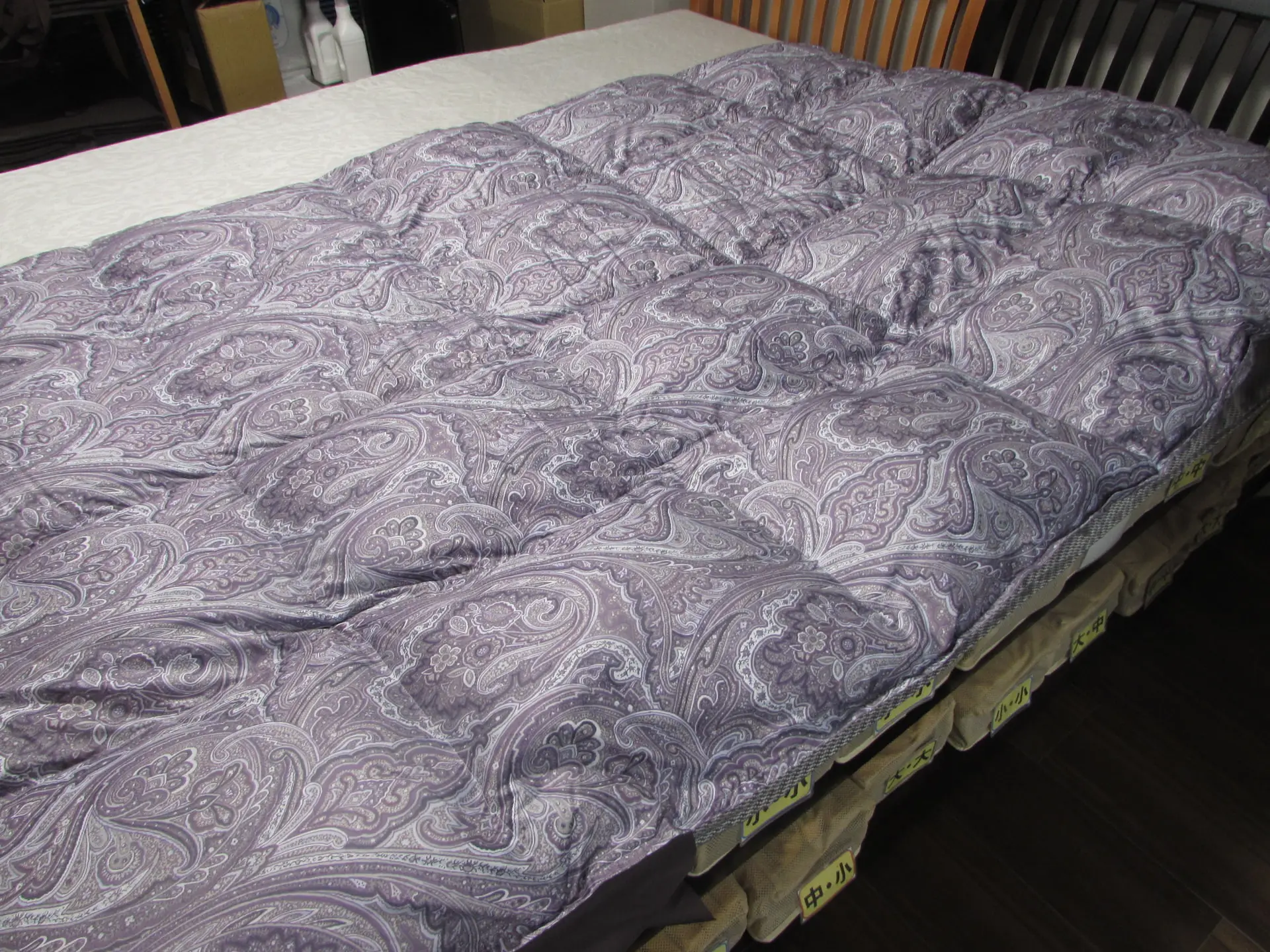 西川ウクライナ産マザーグース９３％入りの高級羽毛-1