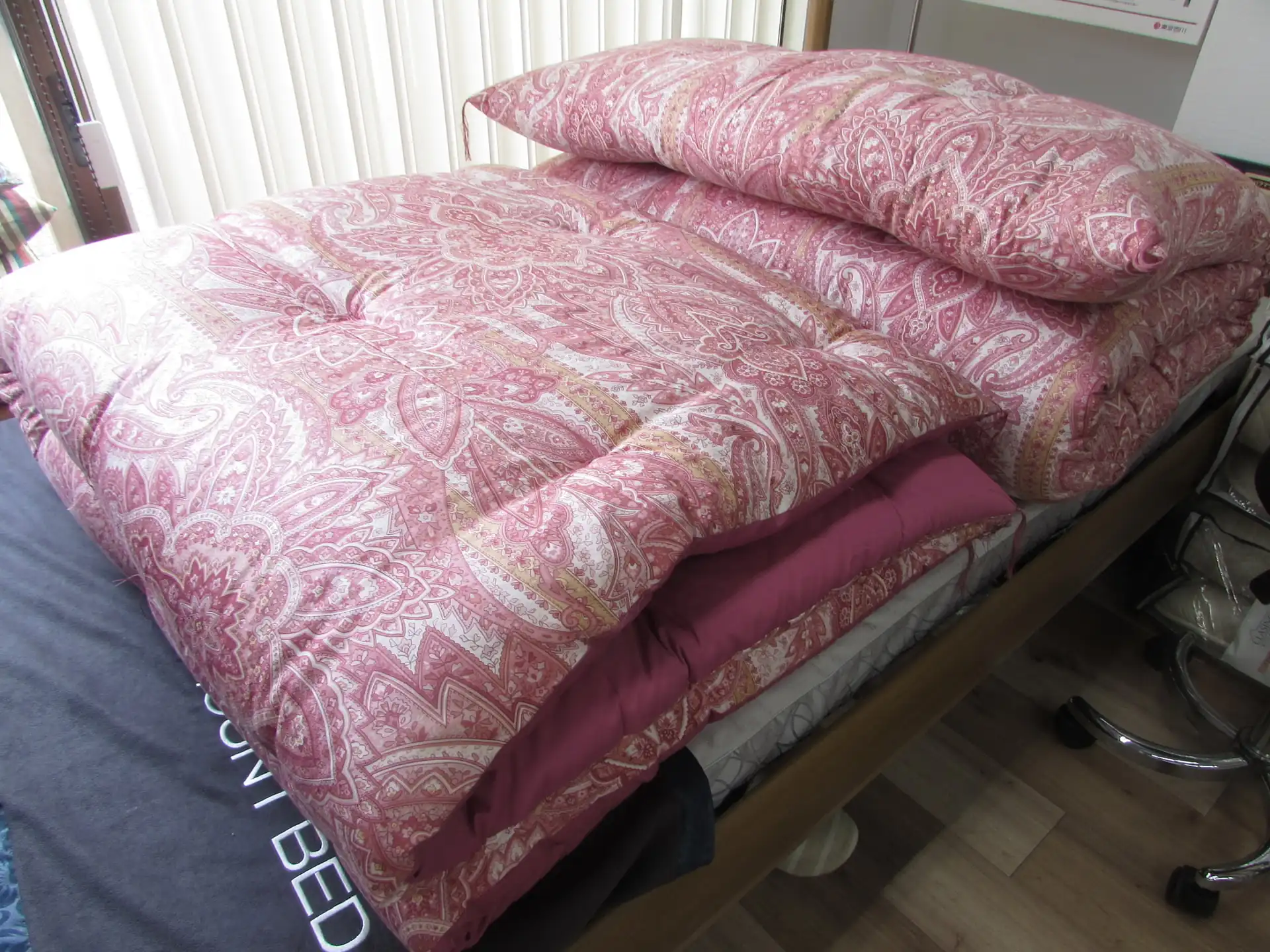 打ち直しのお布団がいっぱい