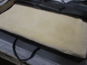 西川・高級ムートンシーツ