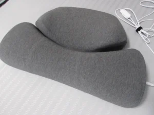 首を温めて支えるまくら