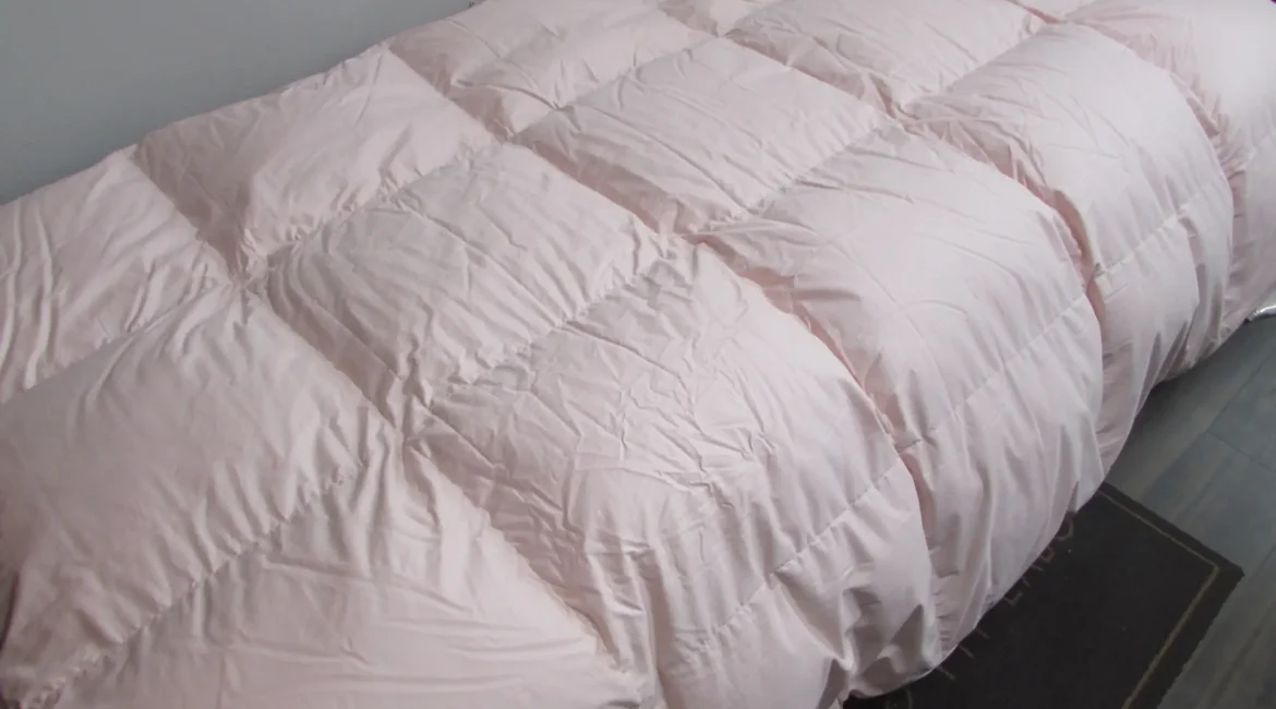 羽毛ふとんリフォームピンク
