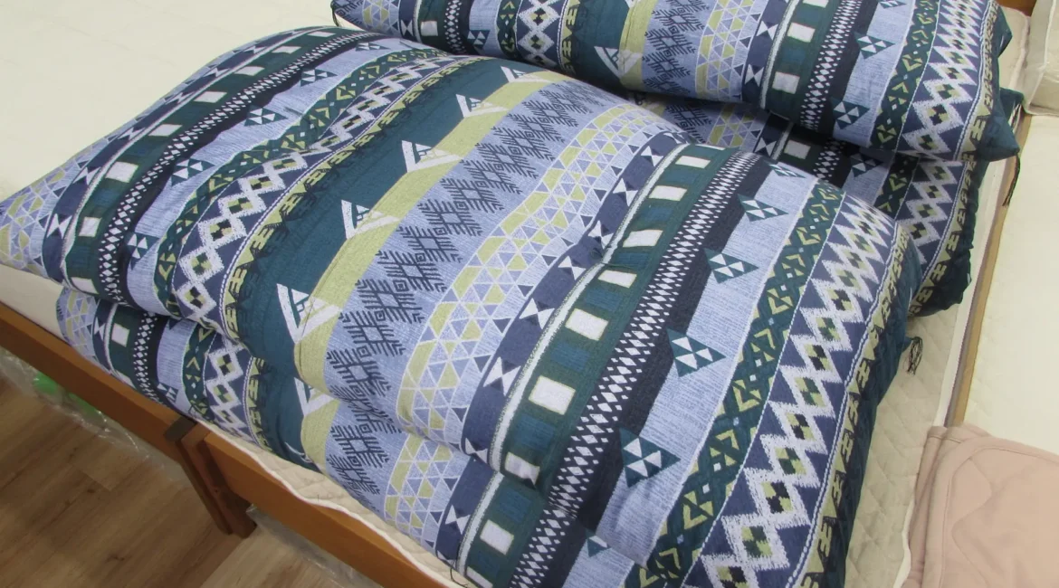 手造り羊毛１００％敷ふとん