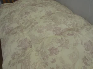 ダブルサイズ羽毛ふとん