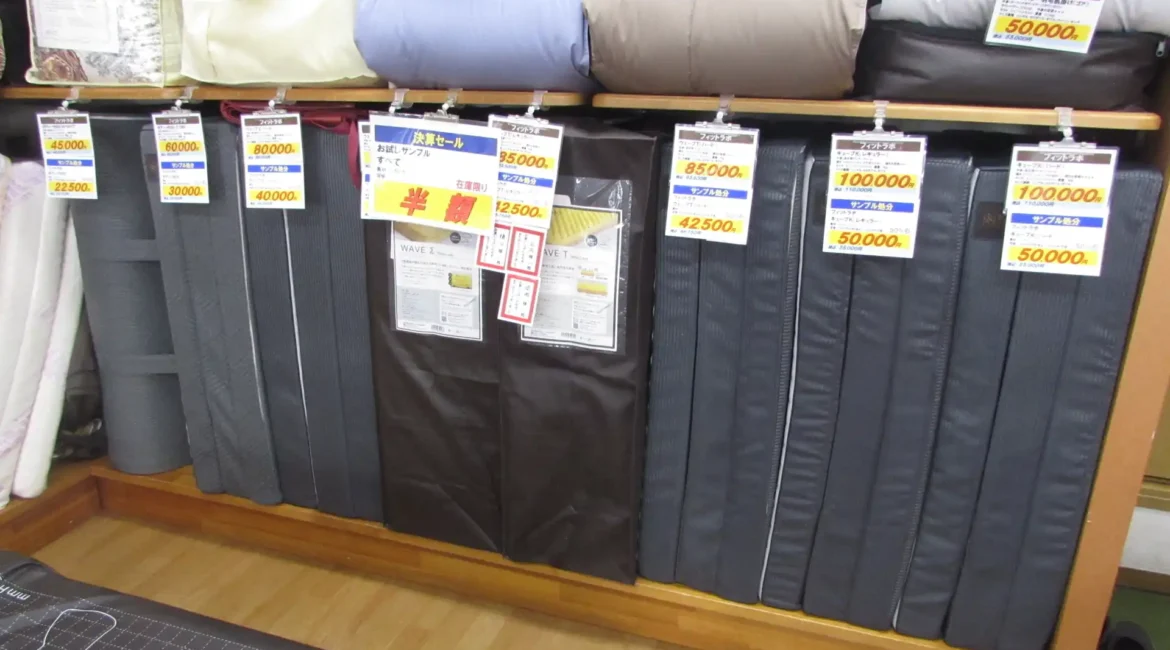 店内マットレスセール