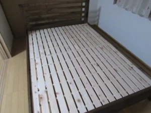 ベッドフレーム