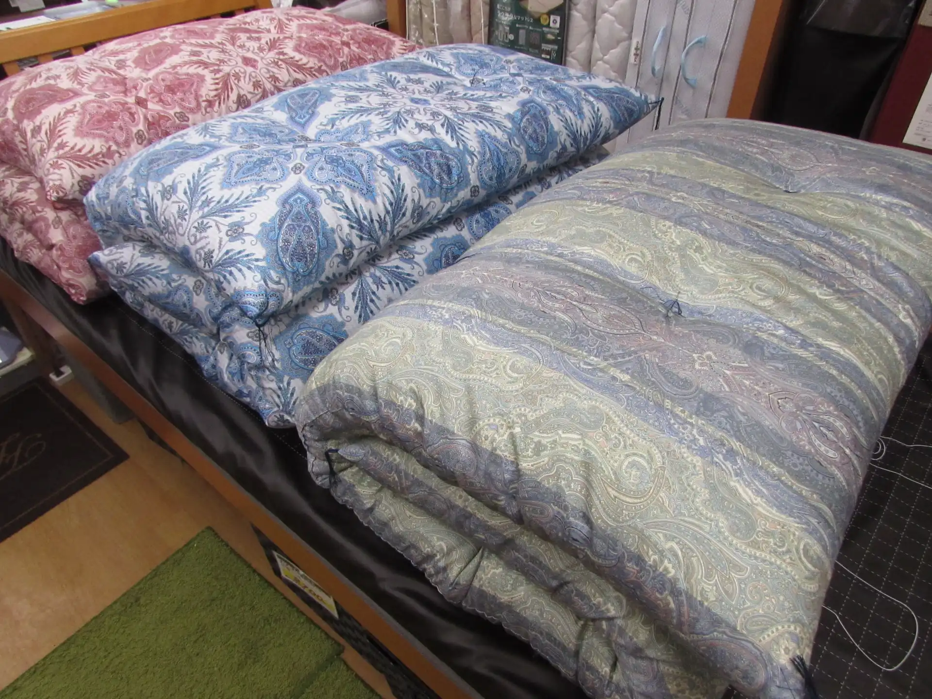 手造り羊毛ふとん