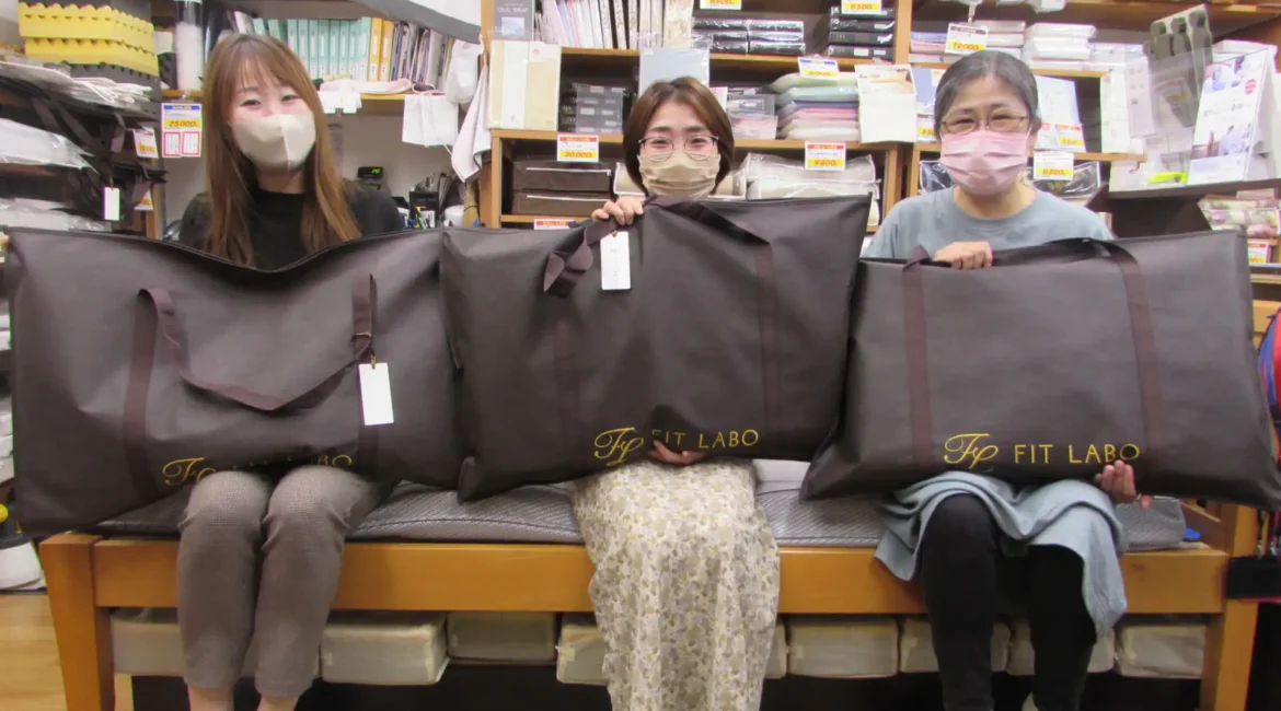 T様と職場の同僚がご来店