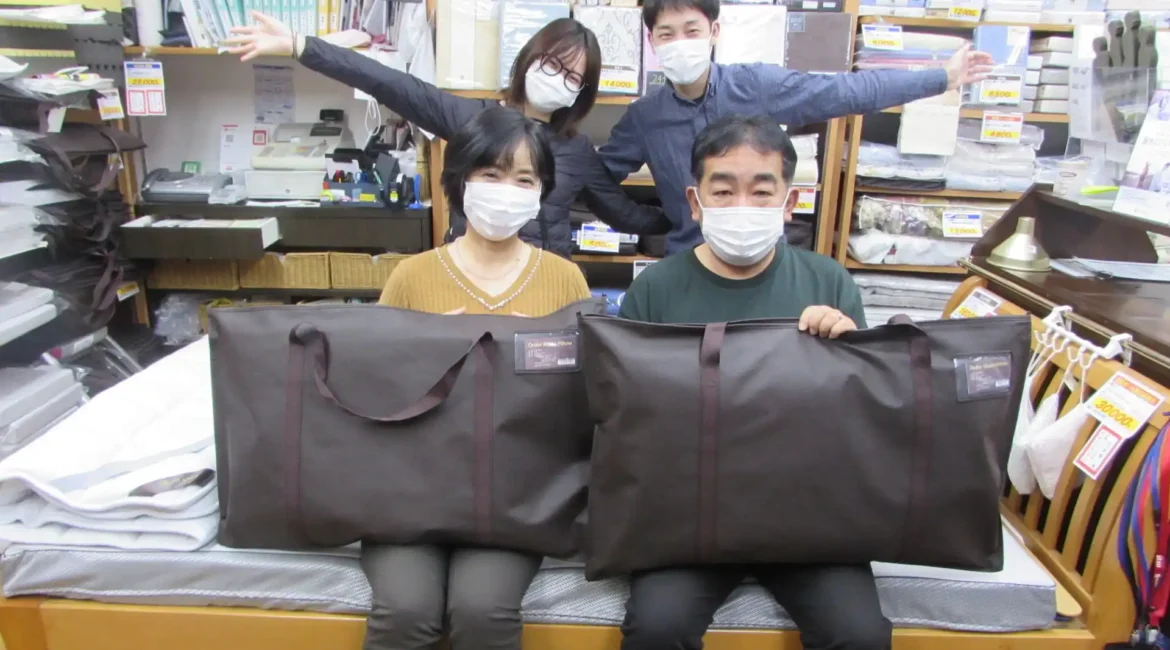 オーダーメイドまくらをご希望のお客様4名